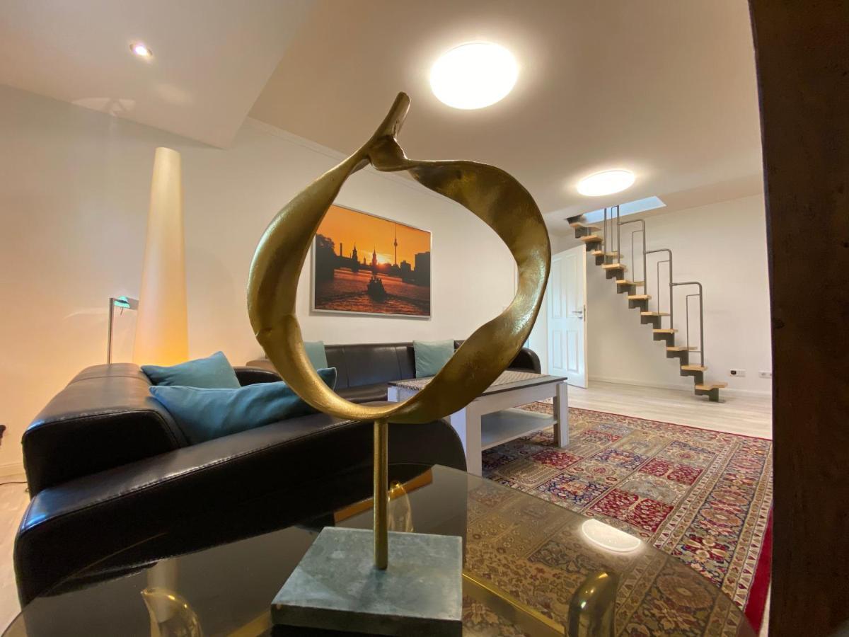 Berlin Sky Apartment เทลโทว์ ภายนอก รูปภาพ