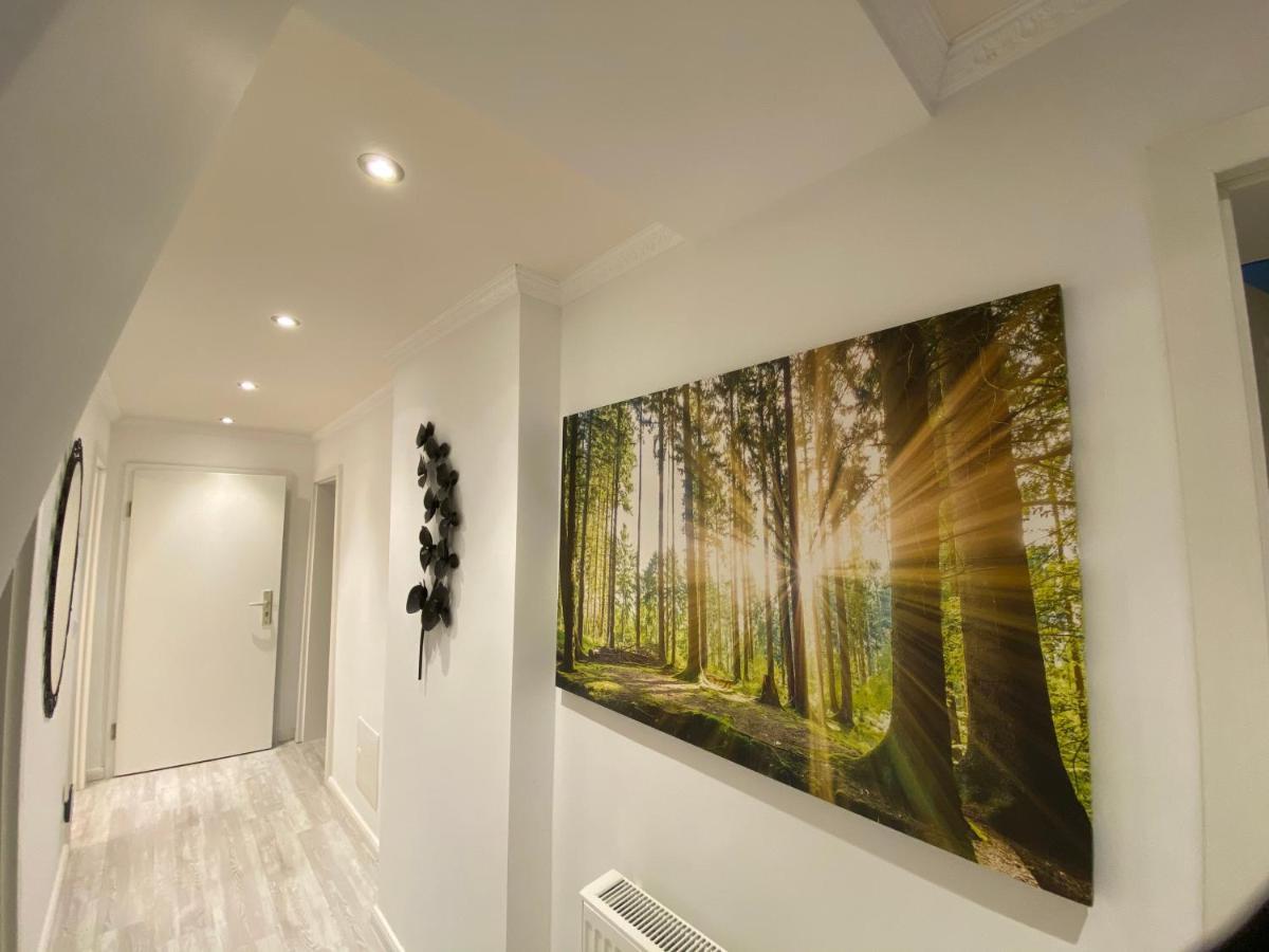 Berlin Sky Apartment เทลโทว์ ภายนอก รูปภาพ